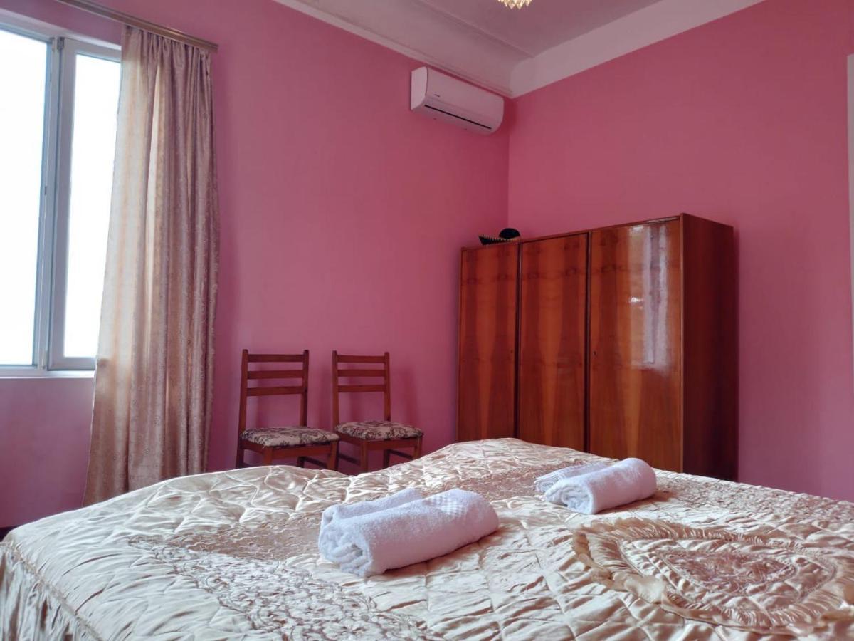 Merabi And Neli Guest House ماكينجاوري المظهر الخارجي الصورة